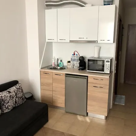 Apartment Studio In Green Life Sozopol